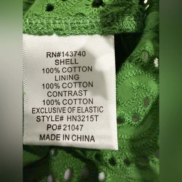 New Tuckernuck Hyacinth House Forest Green Ruffle Nadia Boise Top-Size Medium - Picture 7 of 10